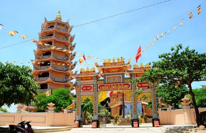 chua linh quang 3