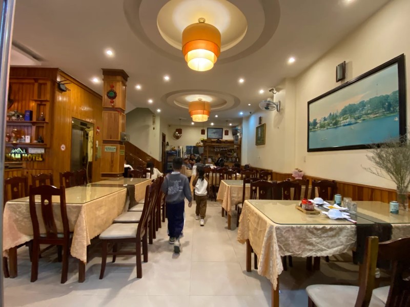 Cơm Niêu Việt Nam Đà Lạt: Không gian, món ăn và giá có ổn? Cơm Niêu Việt Nam