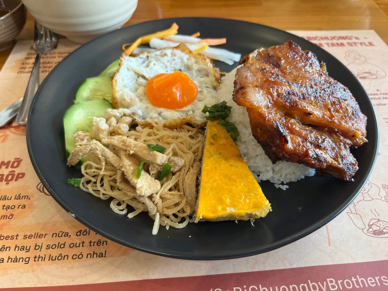 Cơm Tấm Sà Bì Chưởng