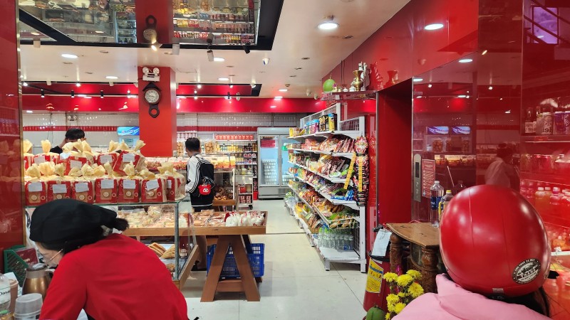 Liên Hoa Bakery - Tiệm bánh nổi tiếng lâu đời ở Đà Lạt Liên Hoa Bakery