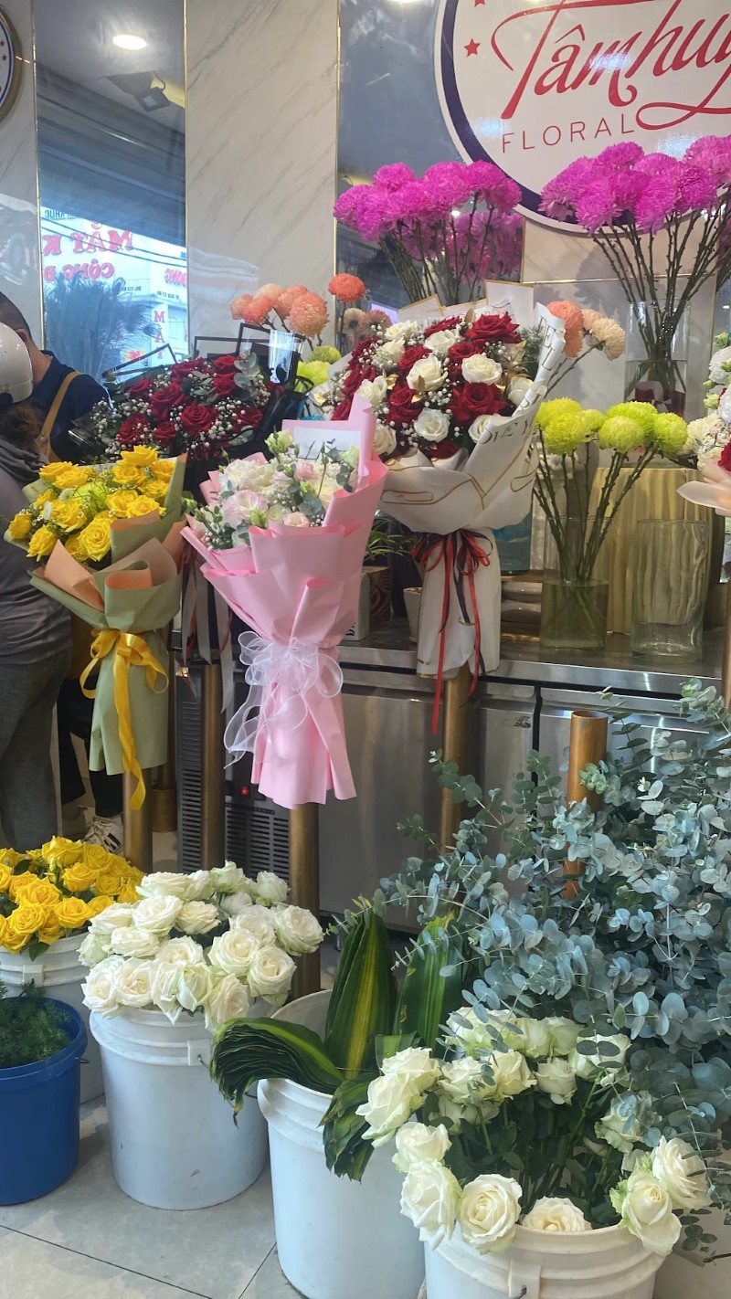 Shop Hoa Tâm Huy Đà Lạt - Tiệm hoa nghệ thuật tinh tế Shop Hoa Tâm Huy Đà Lạt