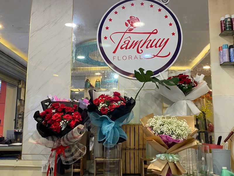 Shop Hoa Tâm Huy Đà Lạt - Tiệm hoa nghệ thuật tinh tế Shop Hoa Tâm Huy Đà Lạt