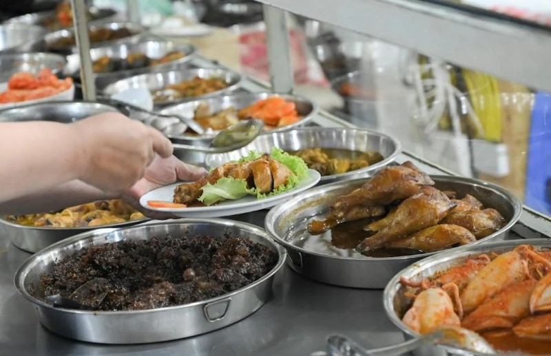 Tiệm cơm Đức Hoàng Đà Lạt đánh giá chất lượng chi tiết Tiệm cơm Đức Hoàng