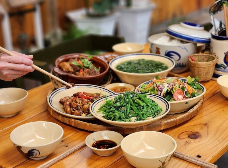 Tiệm cơm Hồi Đó