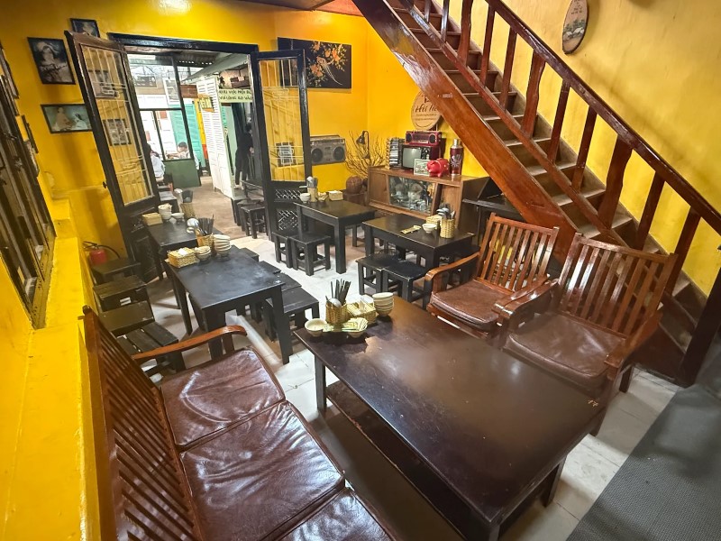 Tiệm Cơm Hồi Nớ