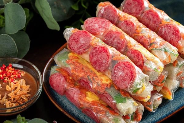 Cách làm bò bía truyền thống ngon miệng dễ làm cach lam bo bia 2