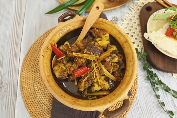 Cách làm bò kho sả nghệ thơm nồng cay nồng hấp dẫn cach lam bo kho sa nghe 1
