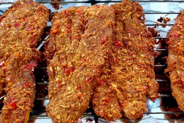 Cách làm bò khô từ thịt lợn ngon đơn giản dễ làm cach lam bo kho tu thit lon 1