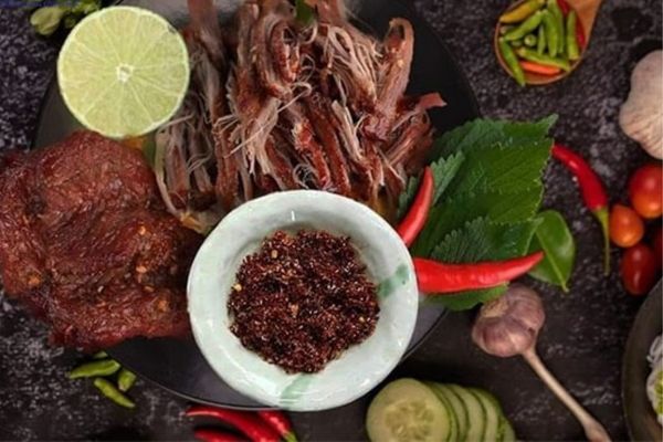 Cách làm bò một nắng krông pa thơm ngon đặc sản lạ cach lam bo mot nang krong pa 2