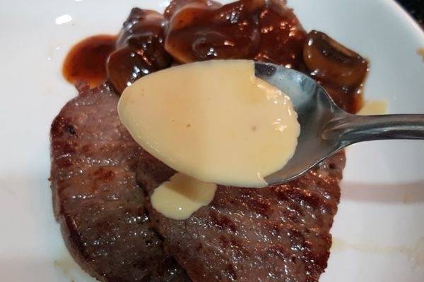 Cách làm bò sốt phô mai béo ngậy ngon khó cưỡng cach lam bo sot pho mai 2