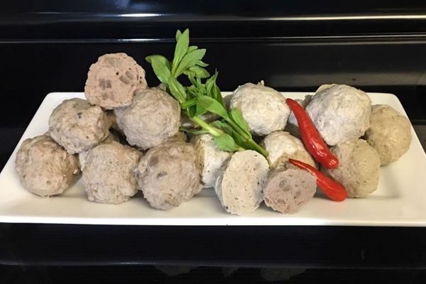 Cách làm bò viên dai ngon chuẩn vị truyền thống cach lam bo vien 1