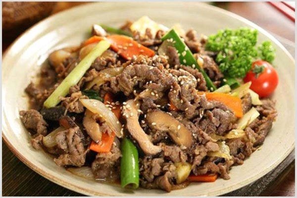 Cách làm bò xào củ hành đơn giản thơm ngon cơm nhà cach lam bo xao cu hanh 1