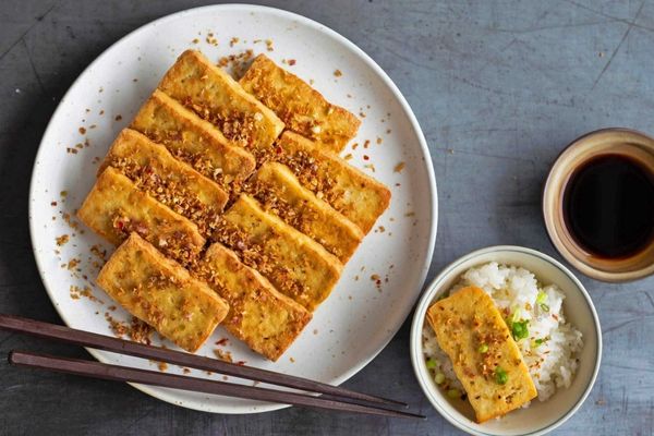 Cách làm đậu hũ chiên sả thơm vàng giòn béo cực ngon cach lam dau hu chien sa 1