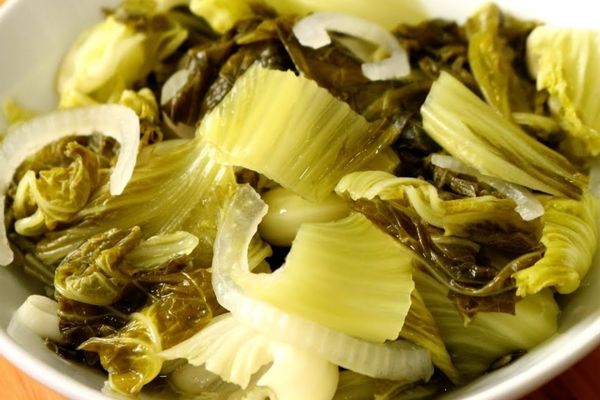 Cách làm dưa cải muối xổi nhanh gọn thơm ngon dễ ăn cach lam dua cai muoi xoi 3