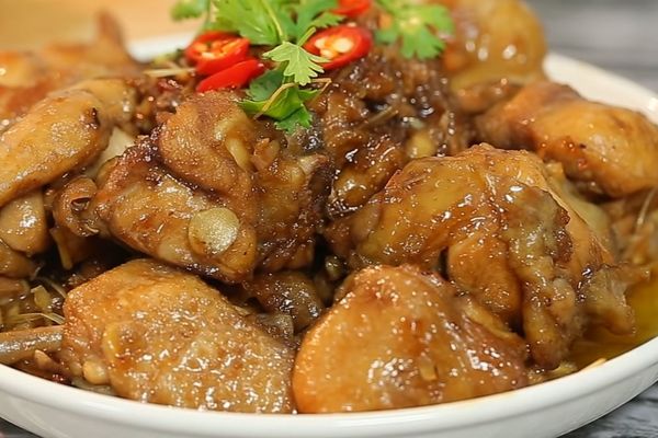 cach lam ga kho nuoc mam 1