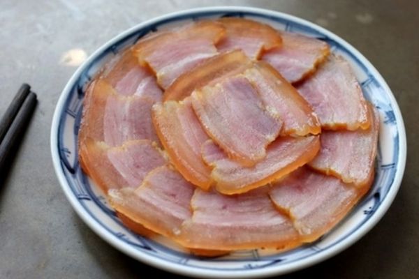 Cách làm thịt heo ngâm nước mắm đậm vị bảo quản lâu cach lam thit heo ngam nuoc mam 1