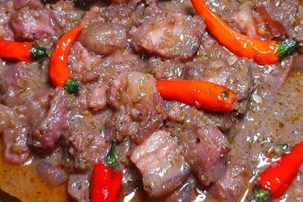 cach lam thit heo xao mam ruoc 1