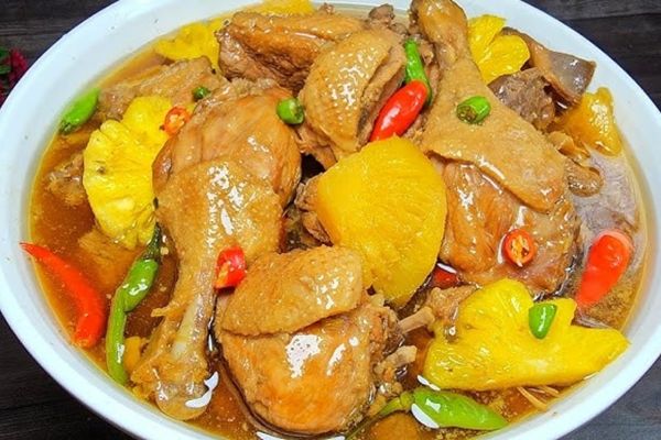 Cách làm vịt nấu khóm chua ngọt thơm ngon đậm đà cach lam vit nau khom 2