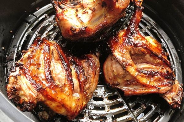 cach lam vit quay bang noi chien khong dau 1