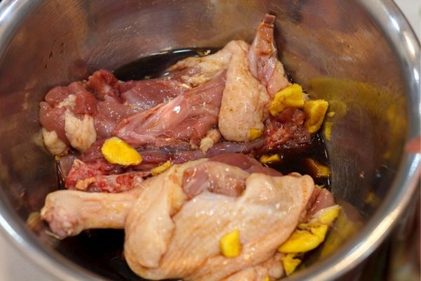 cach lam vit tiem nuoc dua 1