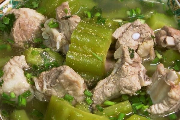 cach nau canh kho qua 2