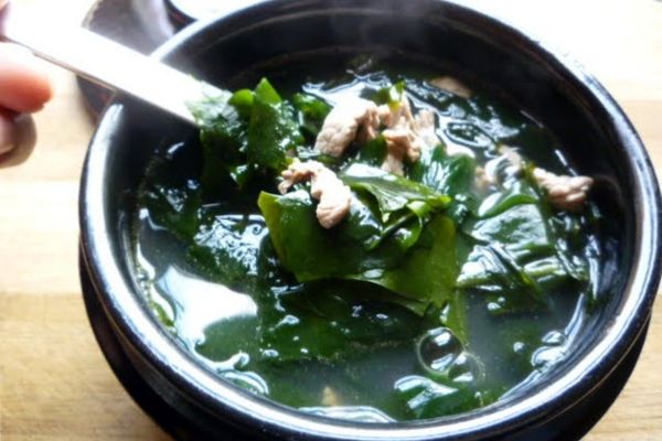 cach nau canh rong bien thit bam 2