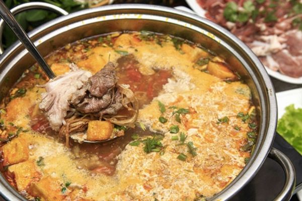 cach nau lau cua dong hai san 3