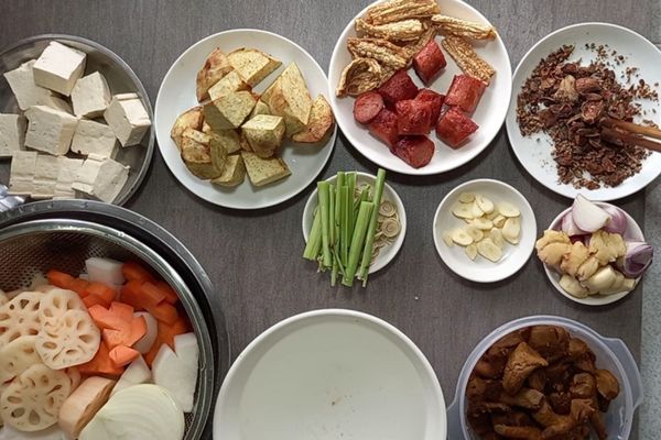 cach nau lau de chay 1