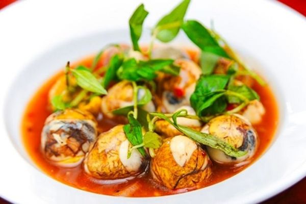 cach nau trung cut xao me 2