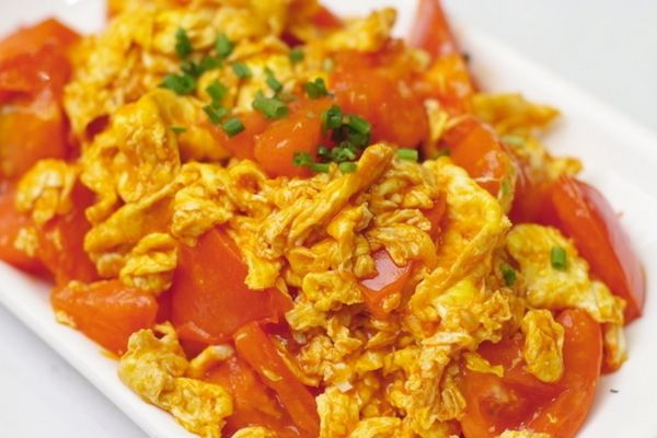 cach nau trung sot ca chua 1