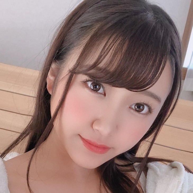 Hana Himesaki